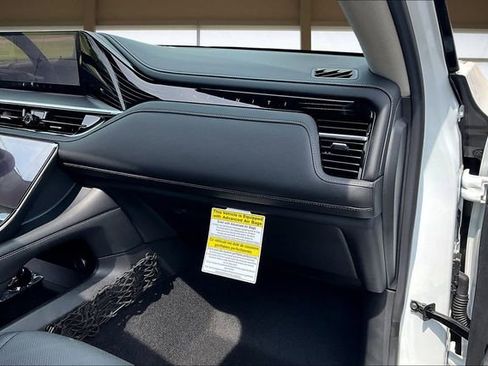 New 2026 INFINITI QX80 Luxe image 17