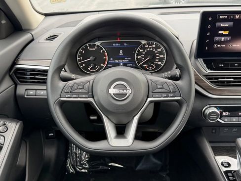 New 2026 Nissan Altima 2.5 SV w/ SV Special Edition Package FWD image 20