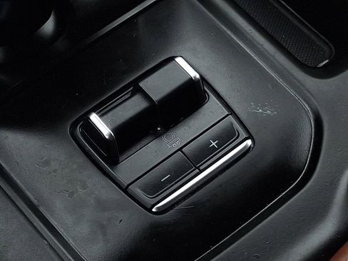 Used 2024 GMC Sierra 1500 Denali Ultimate image 27