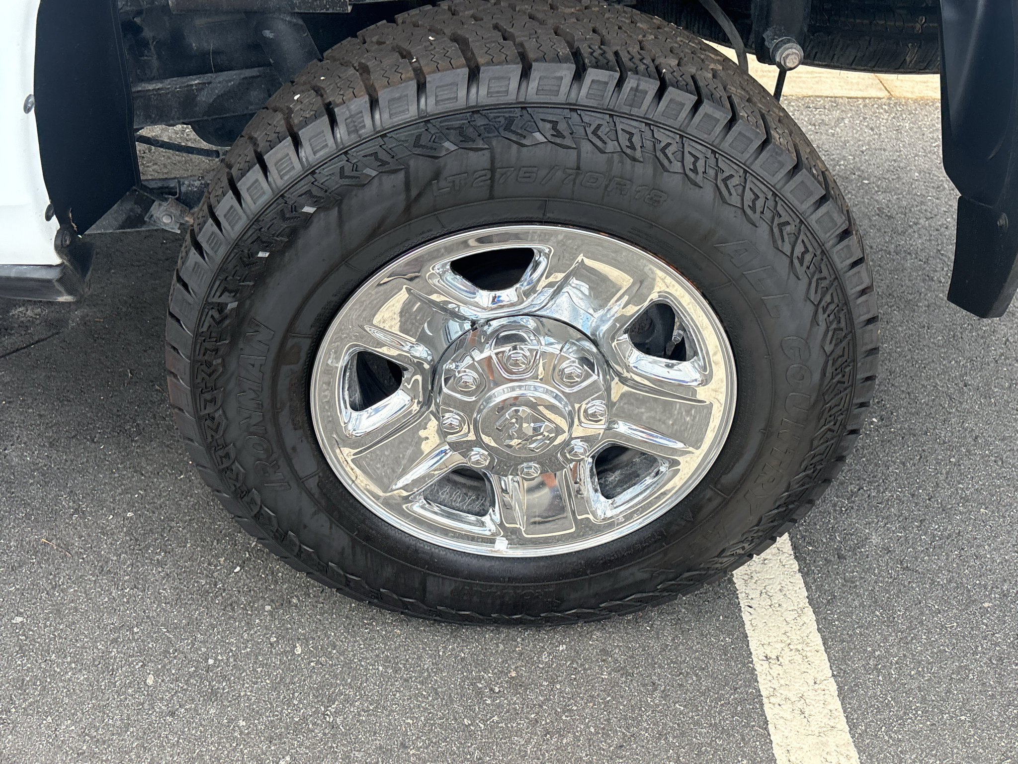 Used 2022 RAM 2500 Tradesman w/ Chrome Appearance Group AWD/4WD image 28