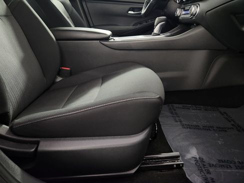 Used 2023 Nissan Sentra SV w/ All-Weather Package FWD image 17