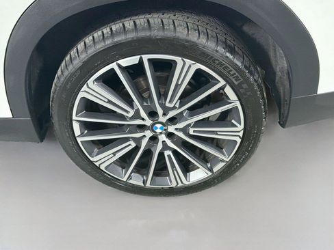 Used 2025 BMW X2 xDrive28i w/ Technology Package AWD/4WD image 30