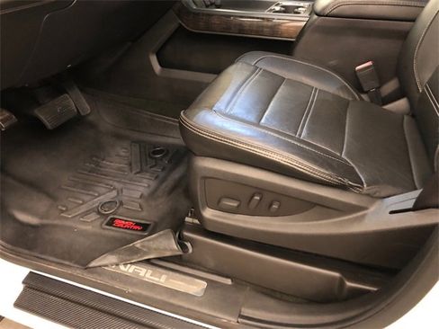 Used 2016 GMC Sierra 2500 Denali image 16