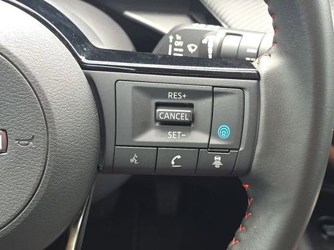 Used 2026 Nissan Kicks SR FWD image 36