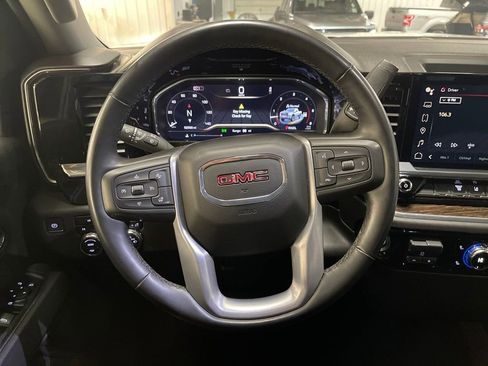 Certified 2024 GMC Sierra 2500 SLE w/ Preferred Package image 15