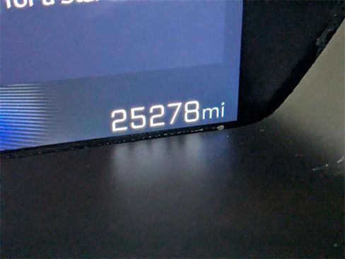 Used 2024 Chevrolet Colorado LT w/ LT Convenience Package image 17