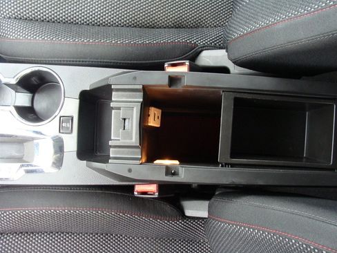 Used 2016 Chevrolet Equinox LS image 16