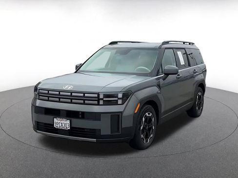 Used 2025 Hyundai Santa Fe SEL image 7