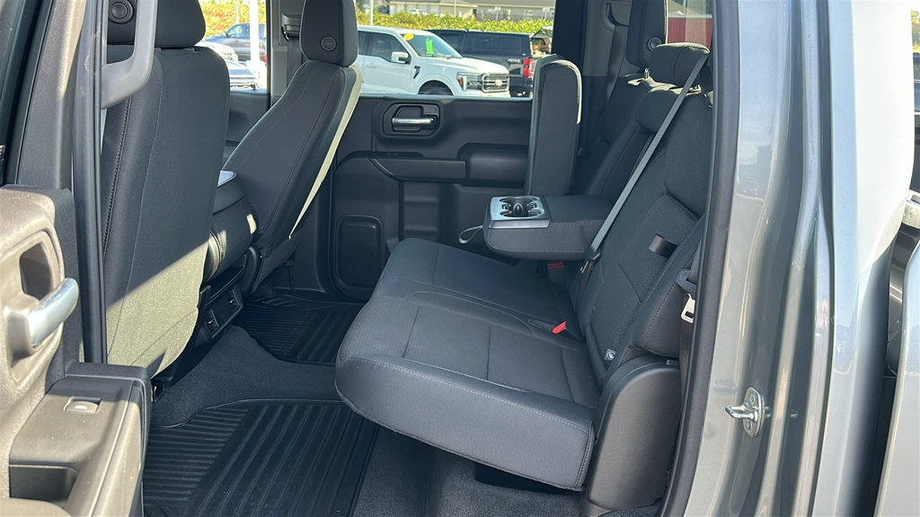 Used 2025 Chevrolet Silverado 2500 Custom AWD/4WD image 28
