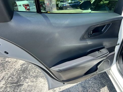 Used 2024 Toyota Prius LE FWD image 30