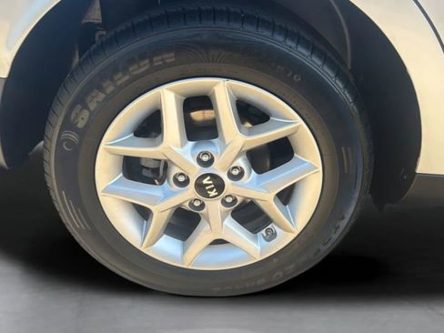 Used 2021 Kia Soul S FWD image 33
