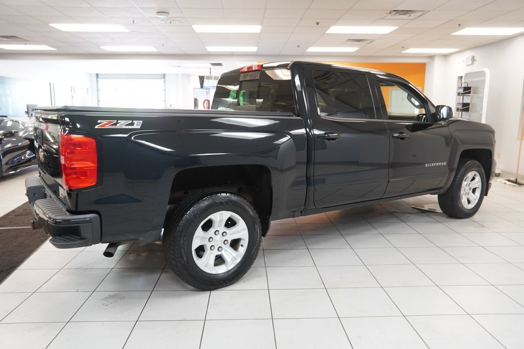 Used 2017 Chevrolet Silverado 1500 LT w/ All Star Edition AWD/4WD image 11