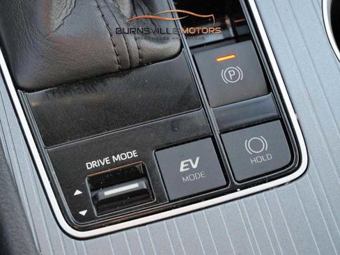 Used 2021 Toyota Sienna XSE image 26