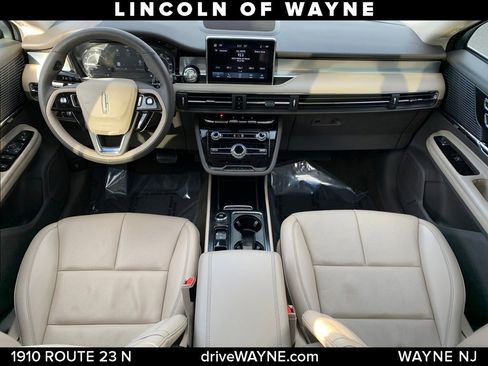 Certified 2022 Lincoln Corsair AWD w/ Premium Package image 21