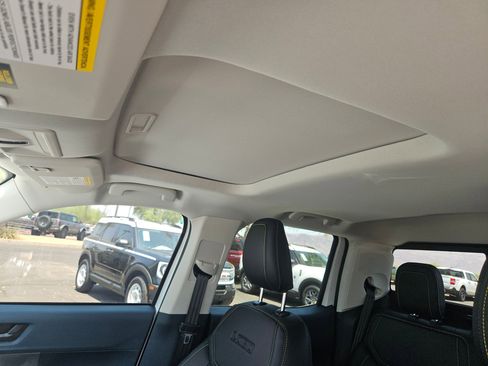 New 2025 Ford Maverick Lobo image 13