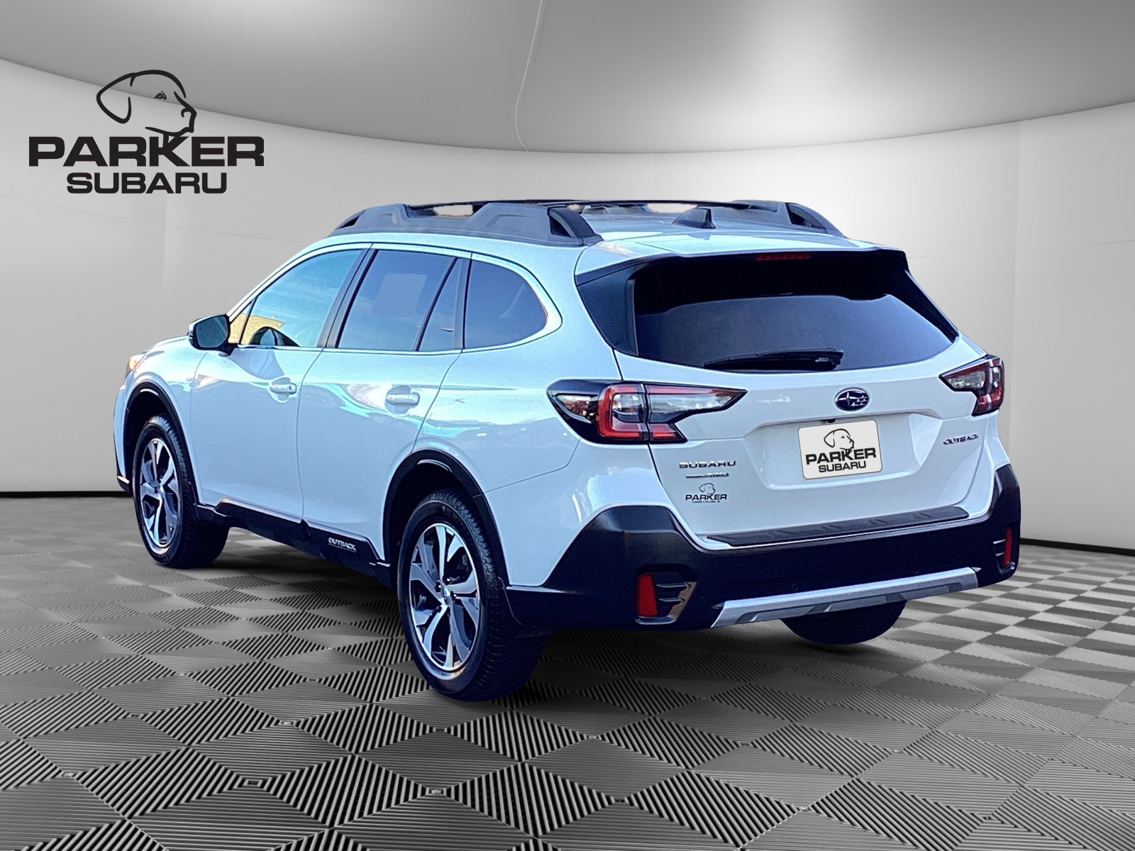 Used 2020 Subaru Outback Limited w/ Popular Package #2 AWD/4WD image 3