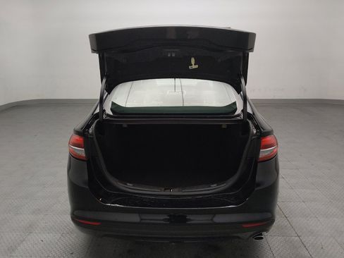 Used 2018 Ford Fusion S FWD image 29