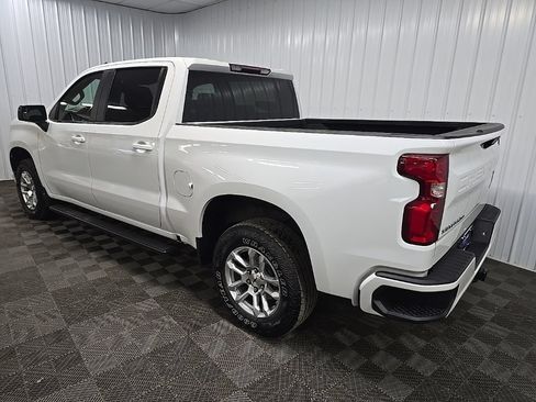 Used 2022 Chevrolet Silverado 1500 RST AWD/4WD image 9