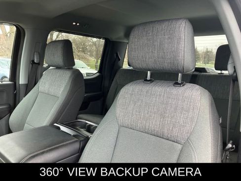 Used 2023 Ford F150 Lightning XLT image 9