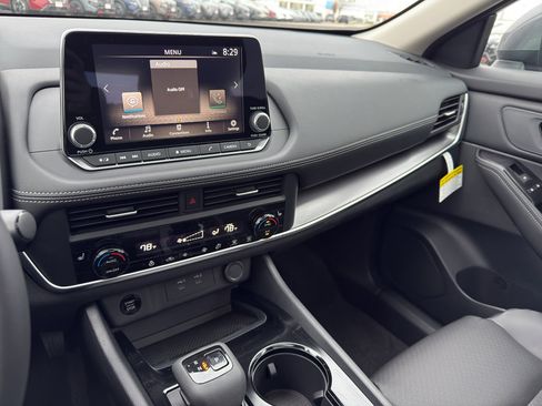 New 2026 Nissan Rogue SV image 21