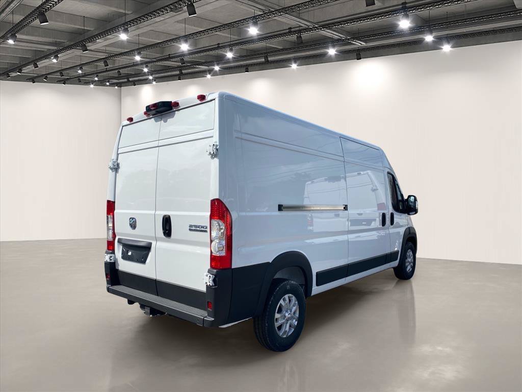 New 2026 RAM ProMaster 2500 w/ Quick Order Package 22G SLT FWD image 4