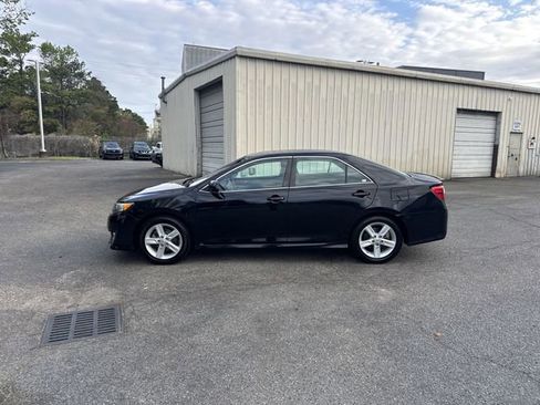 Used 2013 Toyota Camry SE image 8