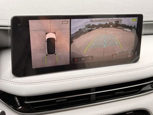 New 2026 INFINITI QX60 Luxe image 16