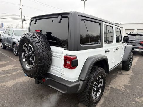 Used 2024 Jeep Wrangler Unlimited Rubicon 4xe w/ Convenience Group image 6
