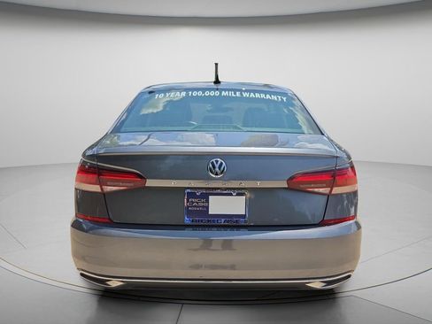Used 2020 Volkswagen Passat 2.0T SE FWD image 5