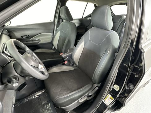 Used 2020 Nissan Kicks S FWD image 20