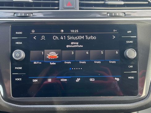 Used 2024 Volkswagen Tiguan Wolfsburg Edition image 17