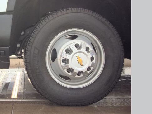 Certified 2024 Chevrolet Silverado 3500 W/T w/ WT Convenience Package image 10