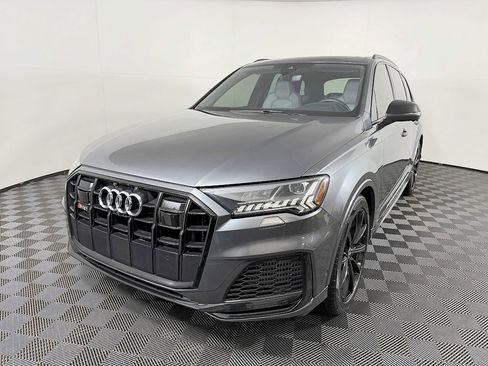 Used 2021 Audi SQ7 Premium Plus w/ Executive Package AWD/4WD image 3