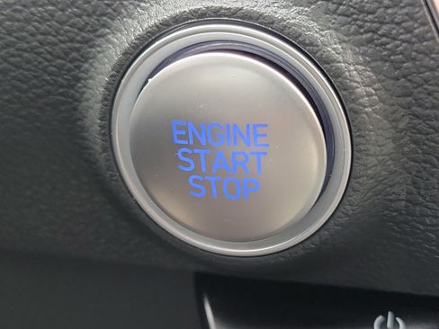 Certified 2025 Hyundai Sonata SEL FWD image 13