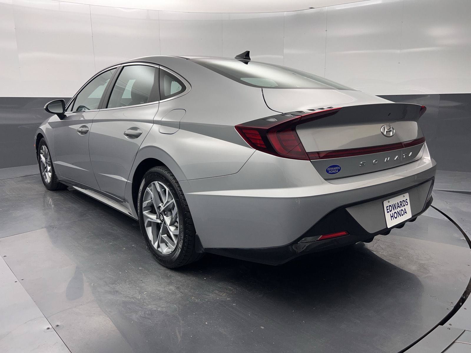 Used 2023 Hyundai Sonata SEL w/ Winter Weather Package FWD image 28