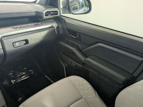 Certified 2026 Toyota Tacoma SR5 RWD image 37