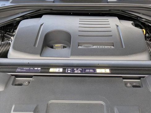 New 2026 Land Rover Range Rover Sport Dynamic SE AWD/4WD image 19
