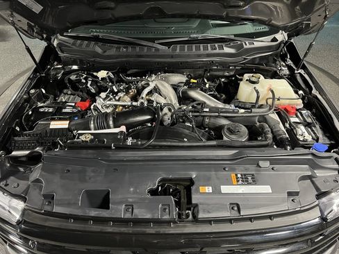 Used 2025 Ford F450 Lariat w/ Lariat Ultimate Package image 12