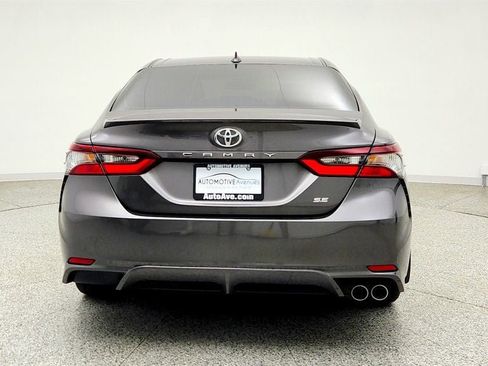 Used 2023 Toyota Camry SE FWD image 6