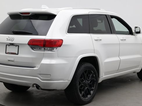 Used 2020 Jeep Grand Cherokee Overland RWD image 10