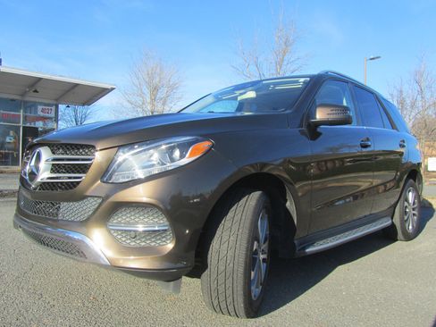 Used 2017 Mercedes-Benz GLE 350 image 6