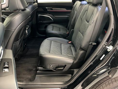 Used 2025 Kia Telluride SX Prestige X-Line image 22