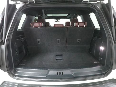 Used 2024 Ford Expedition Limited image 31