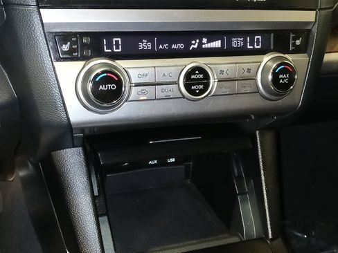 Used 2015 Subaru Outback 2.5i Limited AWD/4WD image 19