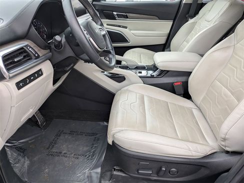 Used 2022 Kia Telluride SX w/ SX Prestige Package image 13
