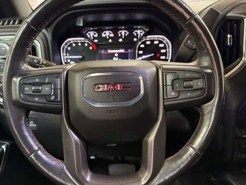 Used 2021 GMC Sierra 1500 AT4 image 2