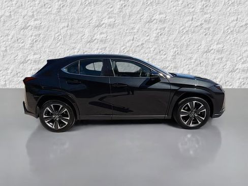 Used 2023 Lexus UX 250h FWD w/ Accessory Package (Z1) image 2