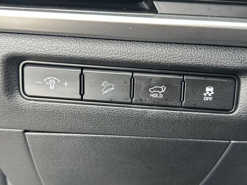 Used 2025 Kia Telluride S AWD/4WD image 21
