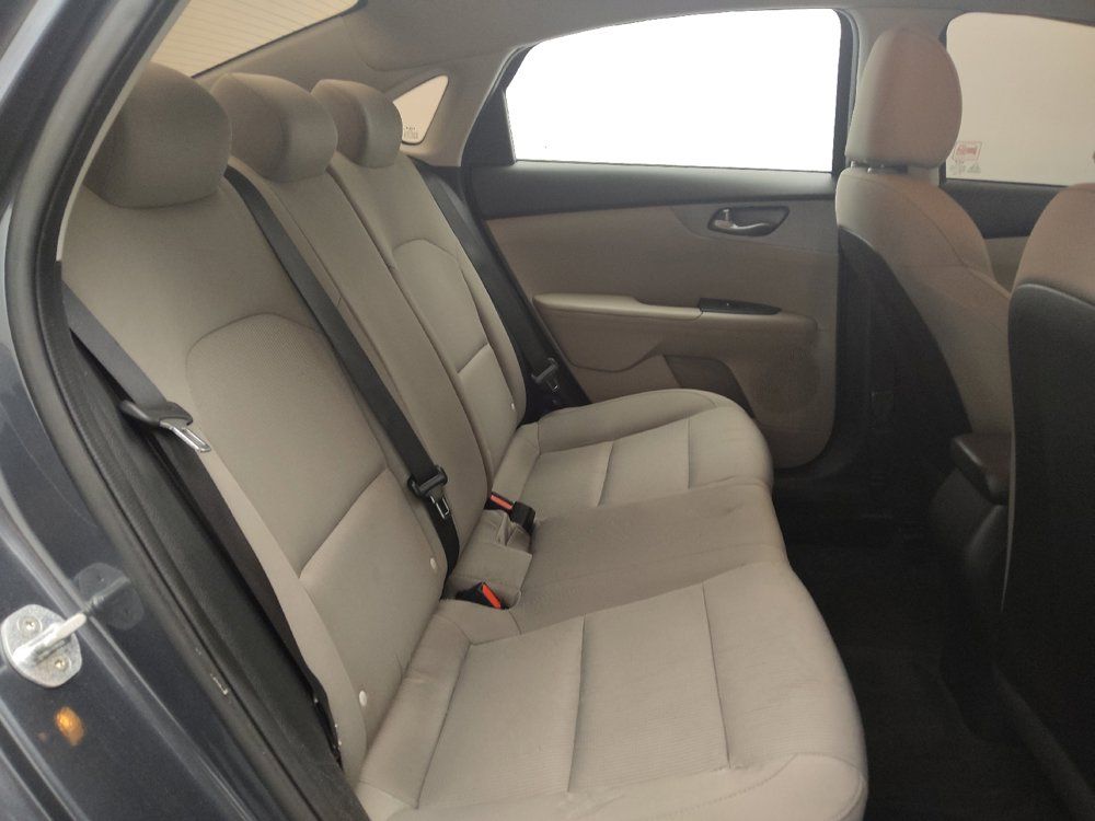 Used 2021 Kia Forte LXS FWD image 19
