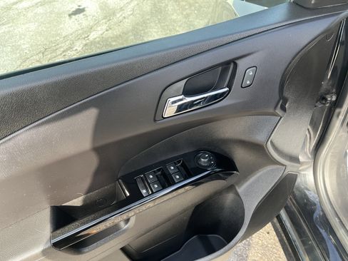 Used 2019 Chevrolet Sonic LT w/ Convenience Package image 13